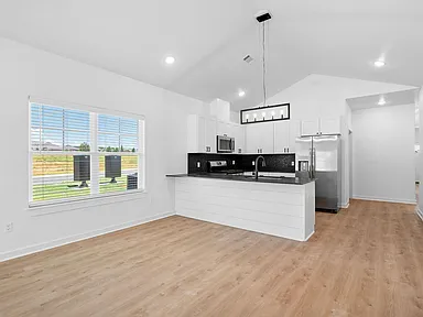 Mill Creek Apartments - Photo 2